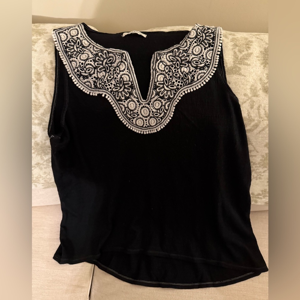 Women’s Max Studio Black Tank Top Size L